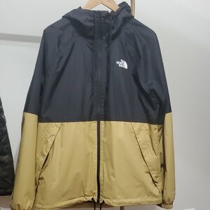 The North Face Men's Black and Tan Windbreaker